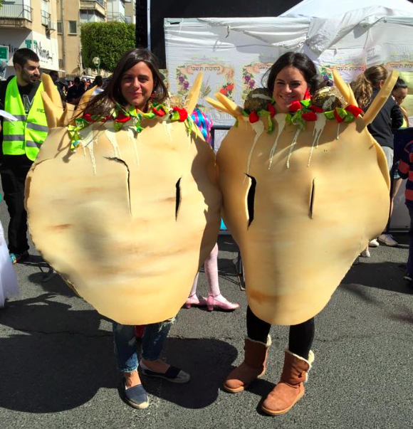 Purim tel aviv 2016 falafels